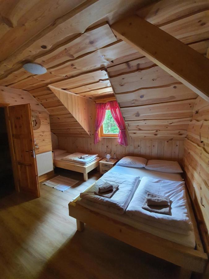 Koca Na Talezu Bed and Breakfast Ribno Exterior foto