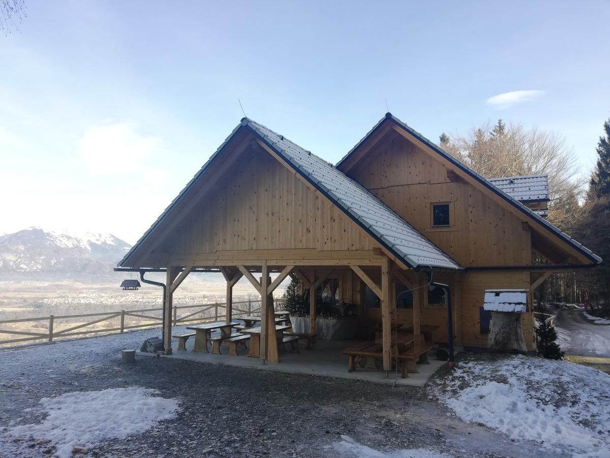 Koca Na Talezu Bed and Breakfast Ribno Exterior foto